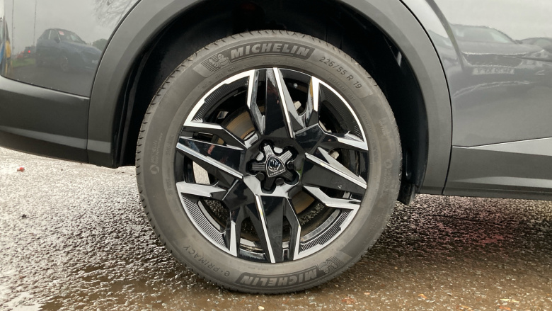 Peugeot 5008 1.2 Hybrid 136 GT 5dr e-DSC6 Petrol Estate